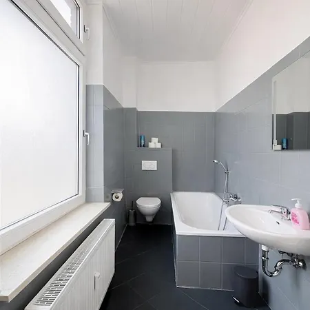 Business I 6 Einzelbetten I 2 Baeder I Smart Tv Apartmán *